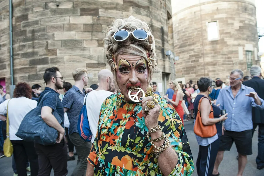 The bar of love and protest