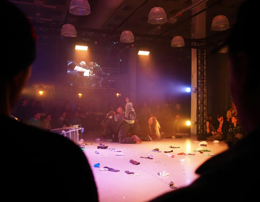 Nas art forum dr melinda reid