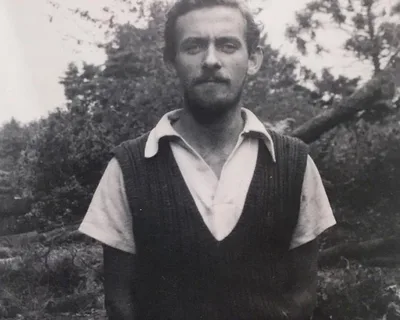 Portarit of Charles Blackman as a young man courtesy Blackman family