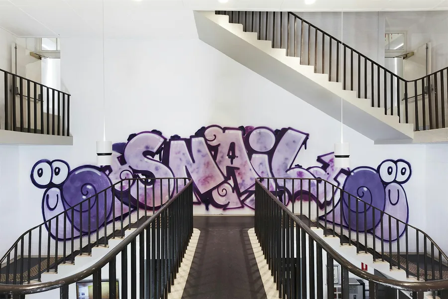 Spray in action