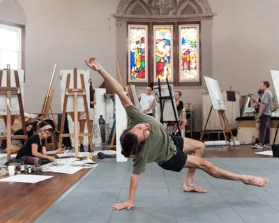NAS life drawing class The Chapel e1673396492543